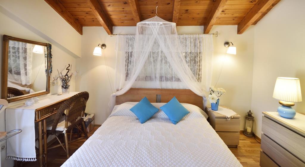 Beautiful Sani Villa Exterior photo